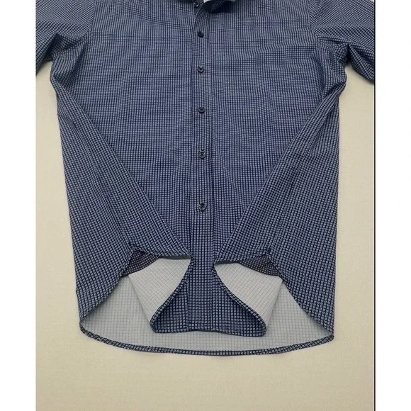 Michael Strahan Mens Sz Med Dark Blue Geometric Short Sleeve Button Down Shirt - Picture 4 of 9
